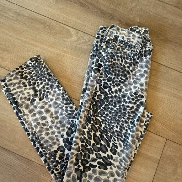 MOTHER “The Dazzler” Leopard Skinny/Crop Jeans | Size 26 | Grey/Cream/Charcoal - Picture 3 of 12